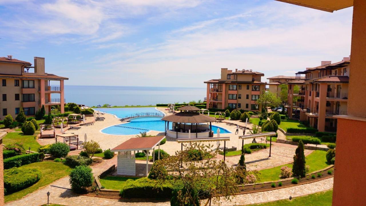 Apartment Decora Sea View Topola Exteriör bild